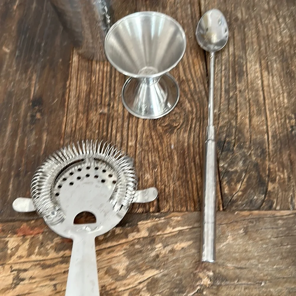 Williams Sonoma Classic Bar Tools Set